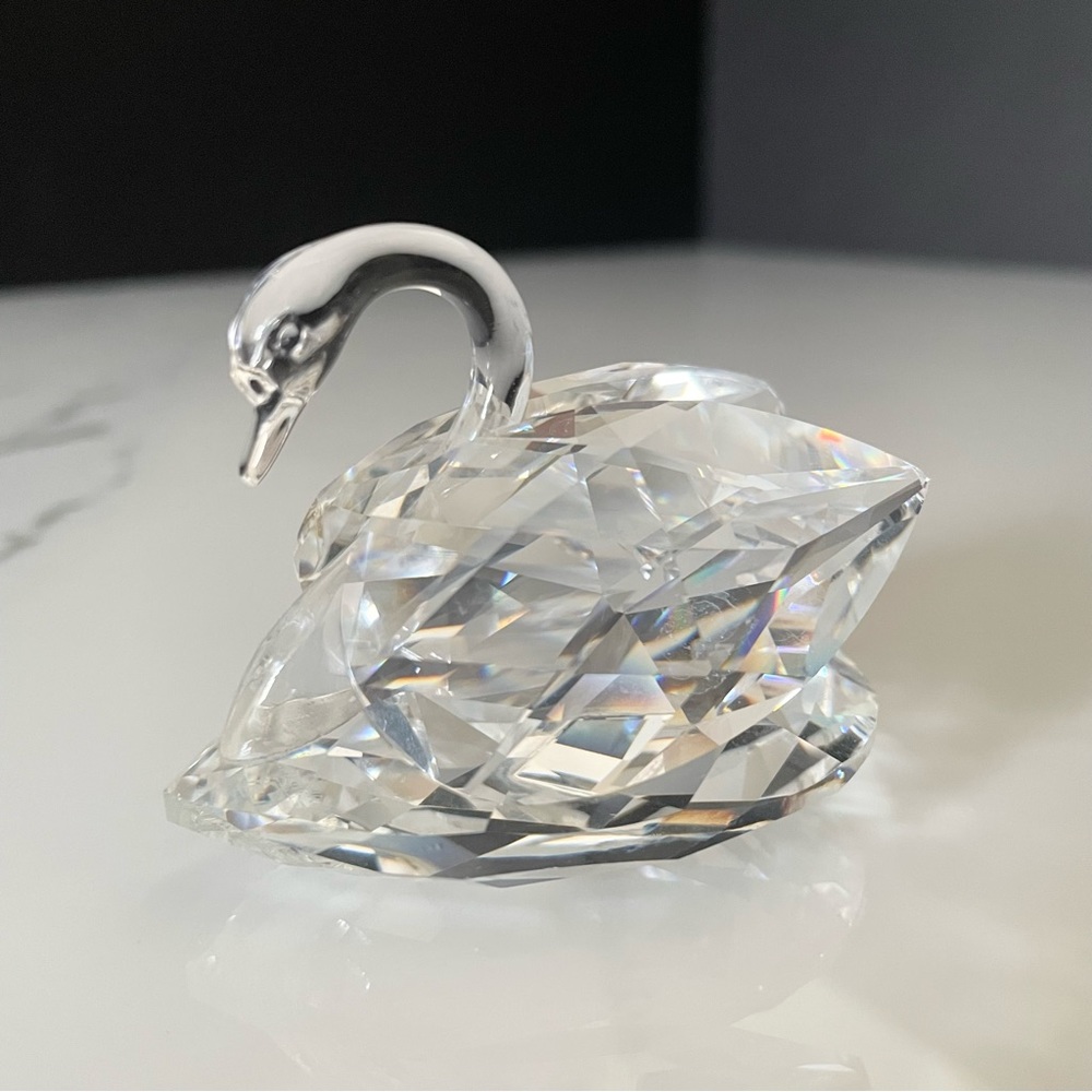 Large Swan Figurine by Swarovski